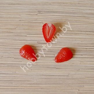 Долька клубники 4,1 см (цв. алый)1 шт.