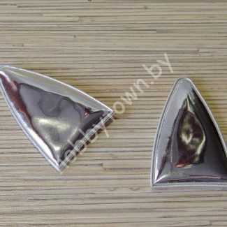 Патч глянец “Ушки вытянутые” 7x5 см (цв. серебро) 1шт.