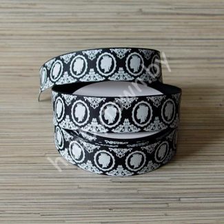 Лента репсовая 25мм "Ученица" (цв. чёрно-белый) 1м