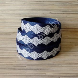 Репсовая лента с рисунком "Кружевной ромб" 25 мм (цв.синий/с белым) 1 метр