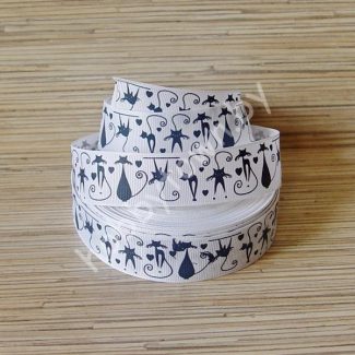 Лента репсовая 2,5см "Кошки" (цв. белый с тёмно-синим) 1м