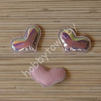 Патч глянец с блестками "Сердечко" 3x3,9 см (цв. бледно-розовый хамелеон) 1шт.