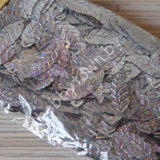 Пайетки фигурные Листик 12х32мм (цв. серебро голографик) 5гр.