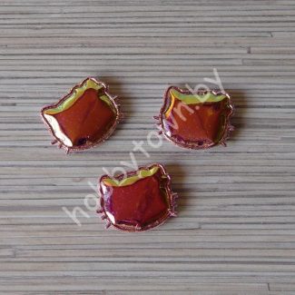 Патч глянец с блестками "Китти" 3x3,5 см (цв. коралловый хамелеон) 1шт.