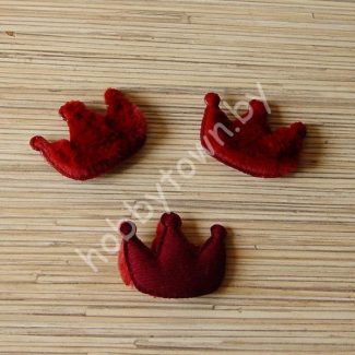 Патч меховой Корона 5,5x4,5 см (цв. бордовый) 1шт.