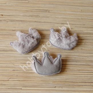 Патч меховой Корона 5,5x4,5 см (цв. серый) 1шт.