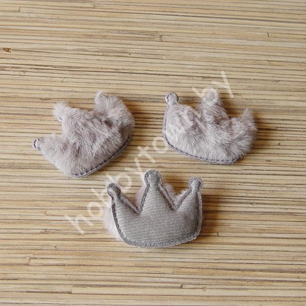 Патч меховой Корона 5,5x4,5 см (цв. серый) 1шт.