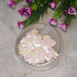 Пайетки фигурные Цветочки 14 мм (цв.белый перламутр) 5 гр.