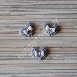 Кабошон Сердечко с бантиком 17x13 мм (цв. серый) 1шт.