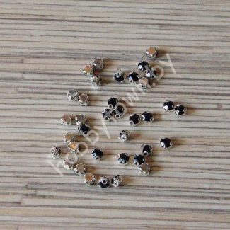 Стразы пришивные 5 мм (цв. серебро/чёрный) 10 шт.