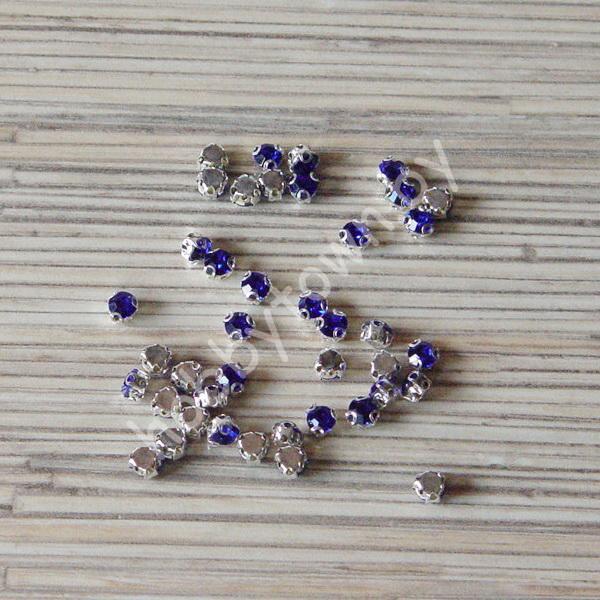 Стразы пришивные 5 мм (цв. серебро/синий) 10 шт.