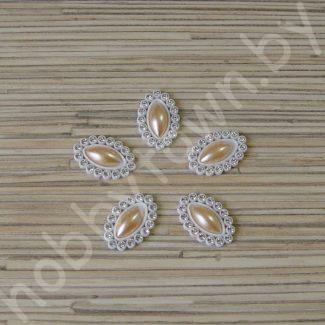 Кабошон-серединка со стразами 24x16 мм Овал заостренный (цв. персиковый) 1шт.