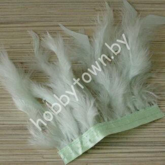Перья декоративные на ленте (цв.св-аквамарин) отрез 10 см