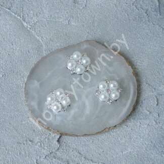 Кабошон флоризель со стразами пластик 22x22 мм (цв. серебро) 1 шт.