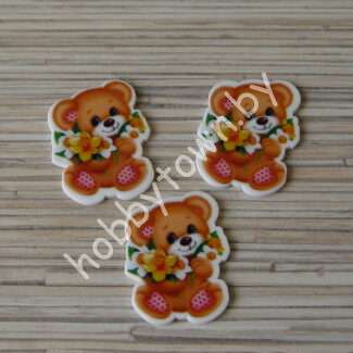 Кабошон-вырубка Мишка с цветами, 30x36 мм 1шт.