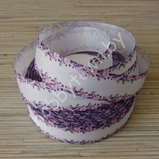 Лента репсовая 25 мм с рисунком Цветочные края (цв. белый с сиреневым) 1 м