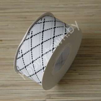 Лента репсовая с рисунком Ромбик 40 мм (цв. белый 01) 1м