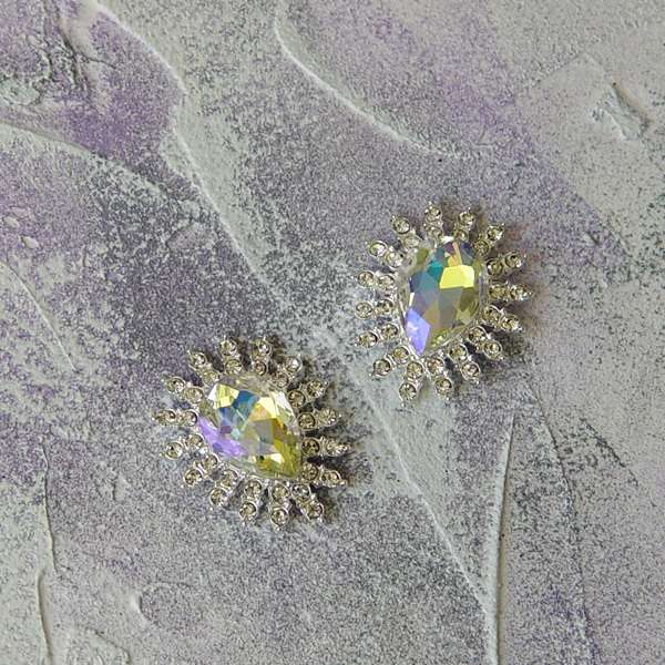 Серединка ювелирная 27×32 мм (цв.серебро/радужный 31) 1 шт.