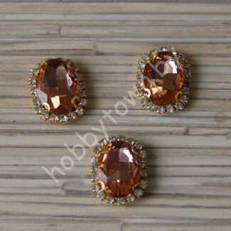 Стразы пришивные в золотой оправе 17x22 мм "Овал" (цв.розовый персик 19) 1 шт.