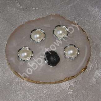 Кабошон флоризель Цветок пластик 18 мм (цв. серебро/кремовый) 1 шт.