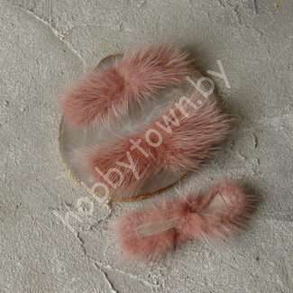 Меховые полоски натуральные 2,5 x 7 см (цв. пыльная роза 8) 1 шт.