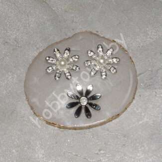 Кабошон флоризель пластик 30 мм Цветочек с бусинкой (цв.серебро) 1 шт.