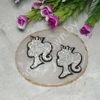 Патч сборный "Силуэт в короне" 45 мм (цв.серебро на черном фетре) 1 шт.