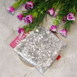 Пайетки круглые 3 мм (цв. серебро 02) 10 гр.