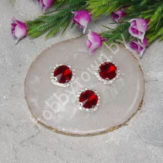 Стразы пришивные в серебряной оправе "Круг" 18 мм (цв. красный 18) 1 шт.