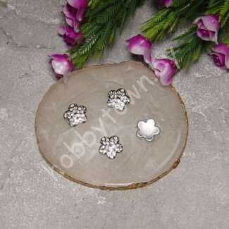 Кабошон флоризель Цветочек пластик 15x15 мм (цв. серебро) 1 шт.