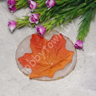 Листик кленовый 7,5x7,5 см (цв. красный) 1 шт.